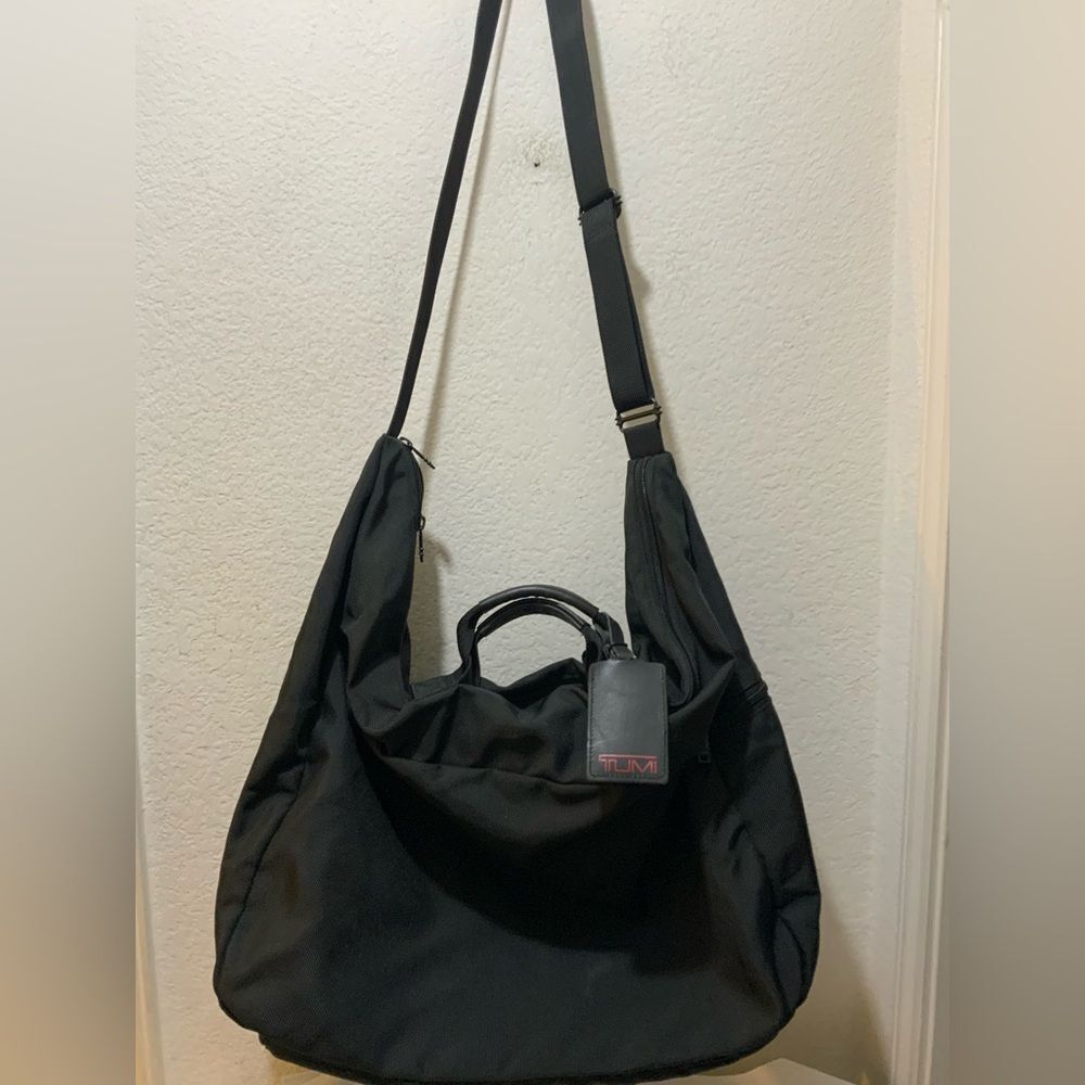 TUMI Black Ballistic Nylon Large Weekender Carry-On Lightweight Crossbody bag